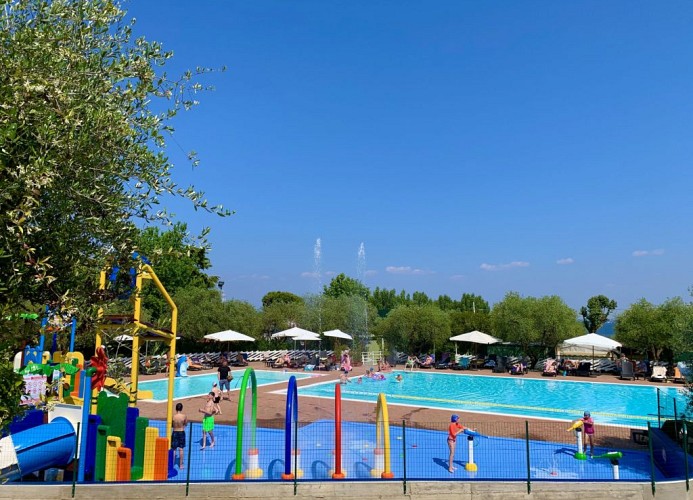 Ferienpark della Colombaia Mobilehome Panorama Spa für 6 Personen