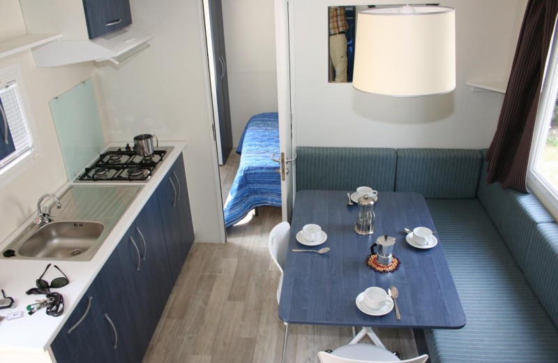 Feriendorf Cisano San Vito Mobilehome Happy Premium mit Panoramablick 