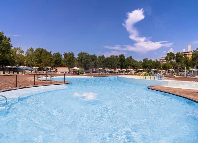 Rimini Family Village Lodge Superior