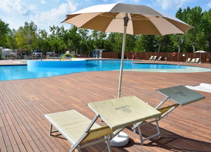 Rimini Family Village Lodge Superior